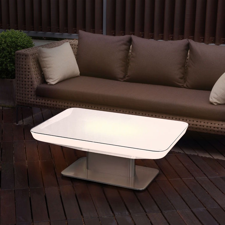 Moree-Studio-45-Outdoor-stylischer-Designer-LED-Tisch-fuer-Terrasse-und-Garten765